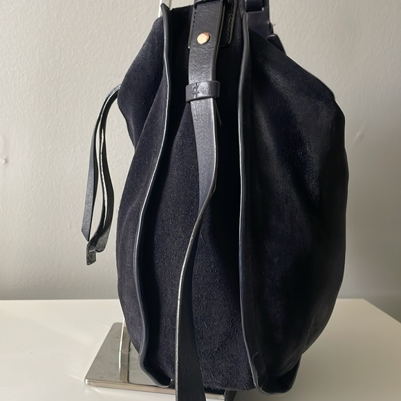 All Saints Mori MD hobo black suede - Picture 3 of 13